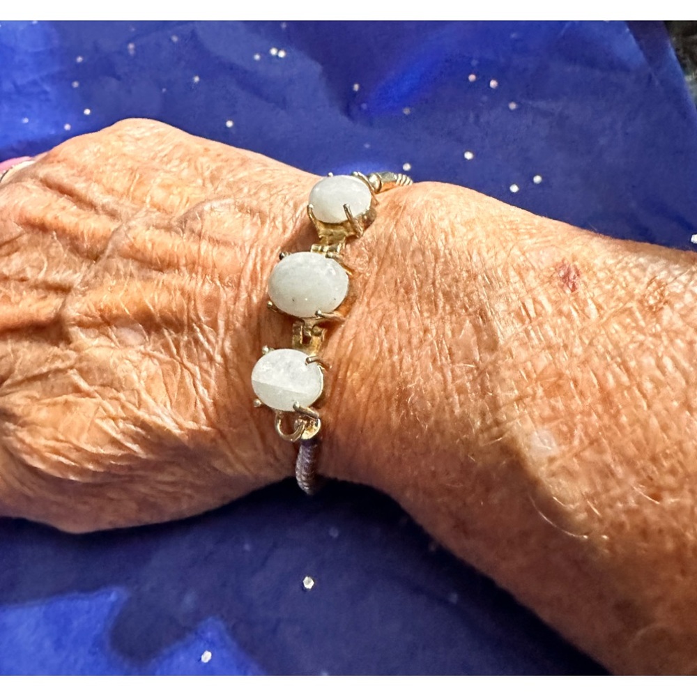 3 Moonstone Stone Bracelet 7-8